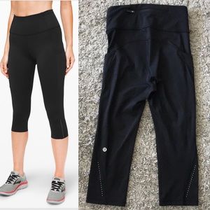 Lululemon Fast and Free black crop 19”